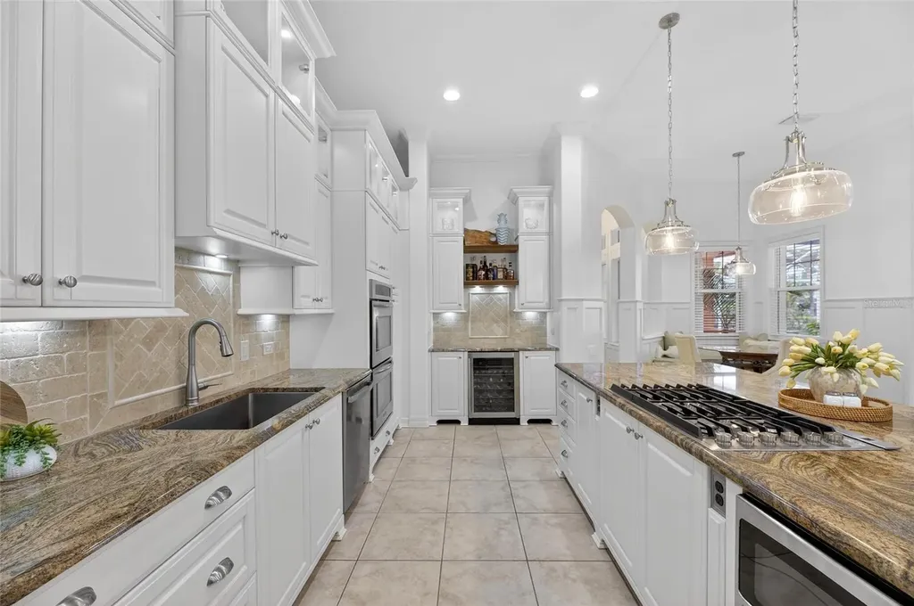539 Islebay Drive Apollo Beach FL 33572