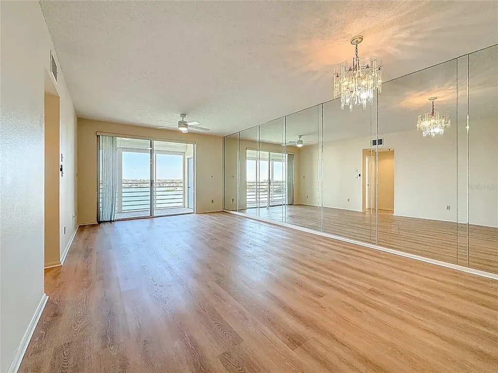 7932 Sailboat Key Boulevard S South Pasadena FL 33707