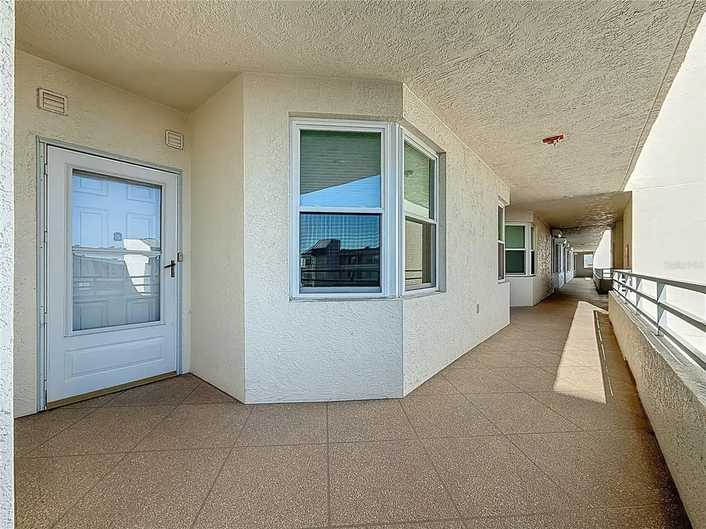 7932 Sailboat Key Boulevard S South Pasadena FL 33707