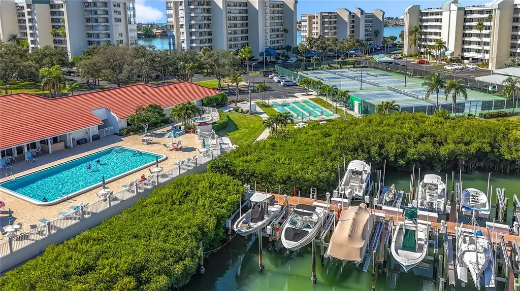 7932 Sailboat Key Boulevard S South Pasadena FL 33707