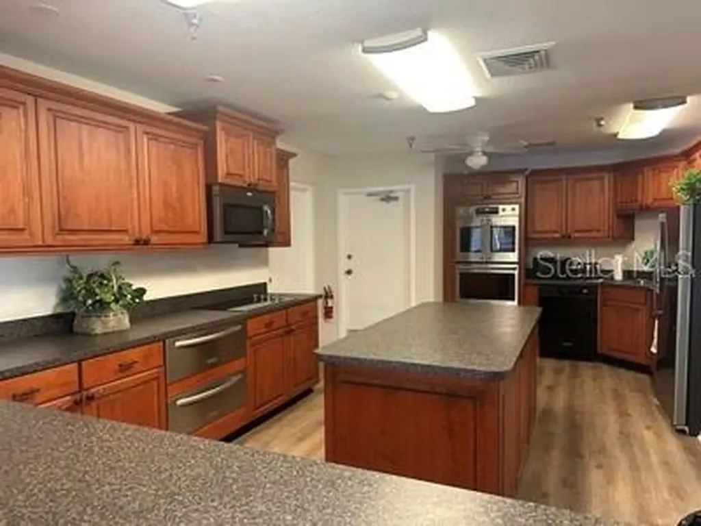 7932 Sailboat Key Boulevard S South Pasadena FL 33707