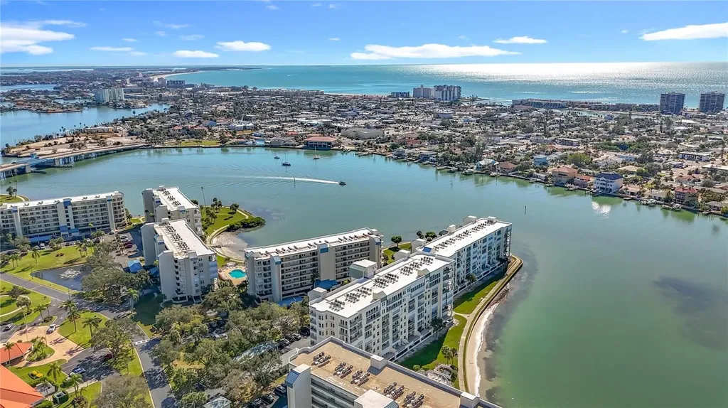 7932 Sailboat Key Boulevard S South Pasadena FL 33707
