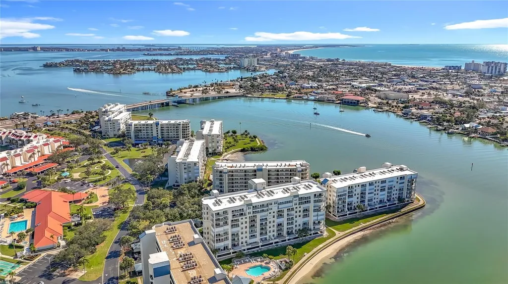 7932 Sailboat Key Boulevard S South Pasadena FL 33707