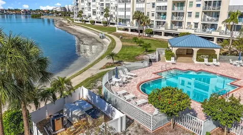 7932 Sailboat Key Boulevard S South Pasadena FL 33707