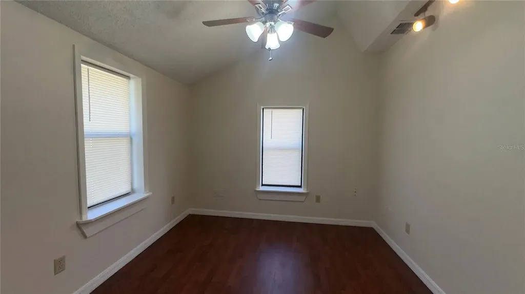 616 Massachusetts Avenue St Cloud FL 34769