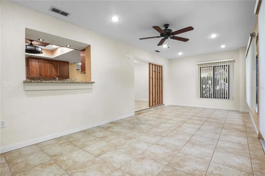 731 Canberra Road Winter Haven FL 33884