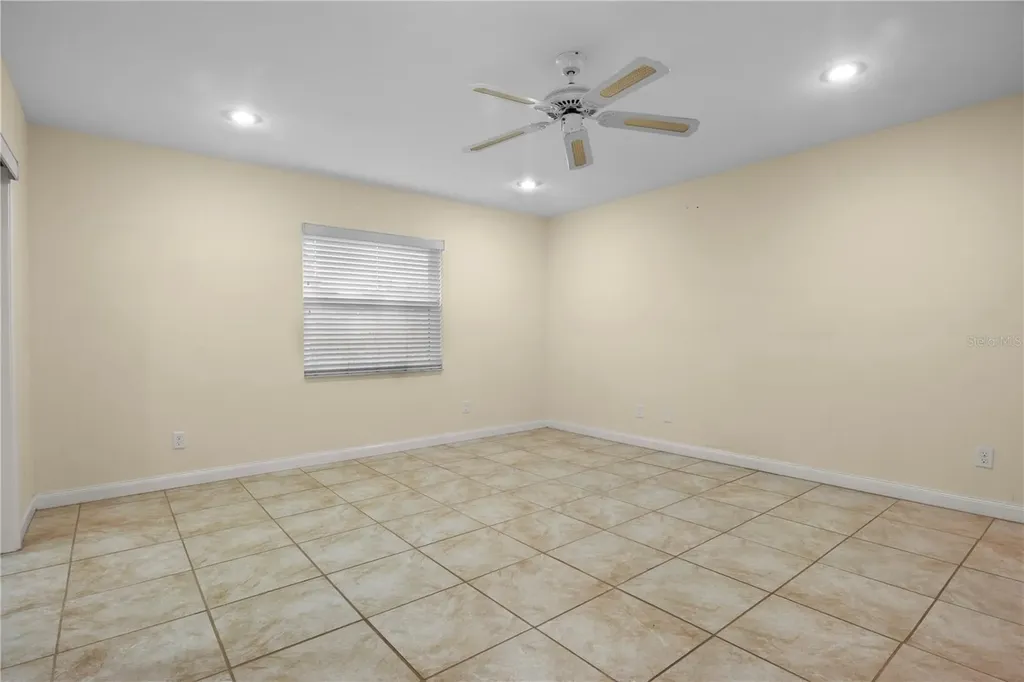 731 Canberra Road Winter Haven FL 33884