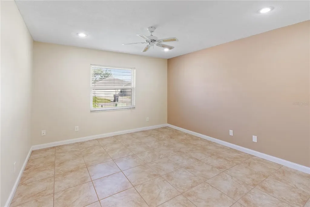 731 Canberra Road Winter Haven FL 33884