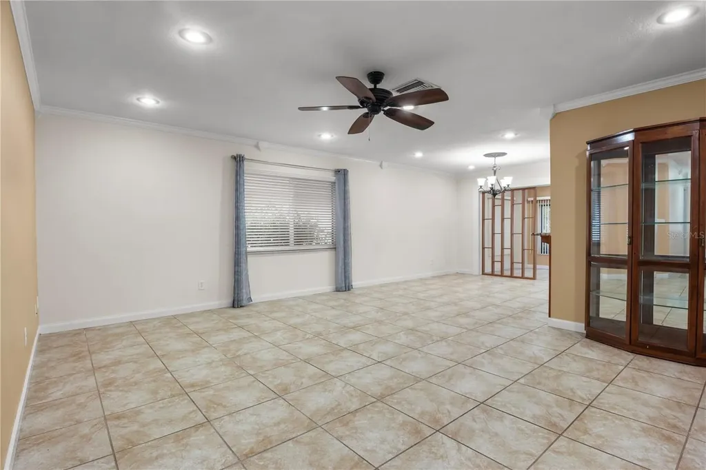 731 Canberra Road Winter Haven FL 33884