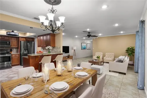 731 Canberra Road Winter Haven FL 33884