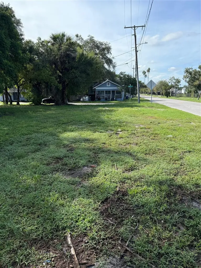 2600 E 25th Avenue Tampa FL 33605