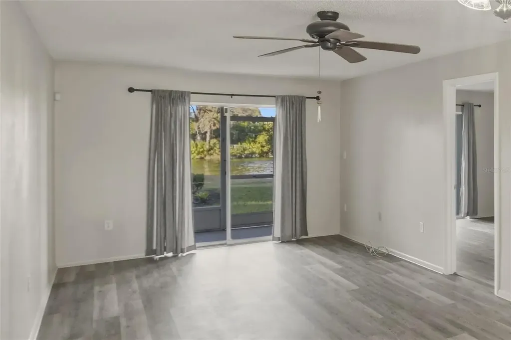 3531 Lake Bayshore Drive Bradenton FL 34205