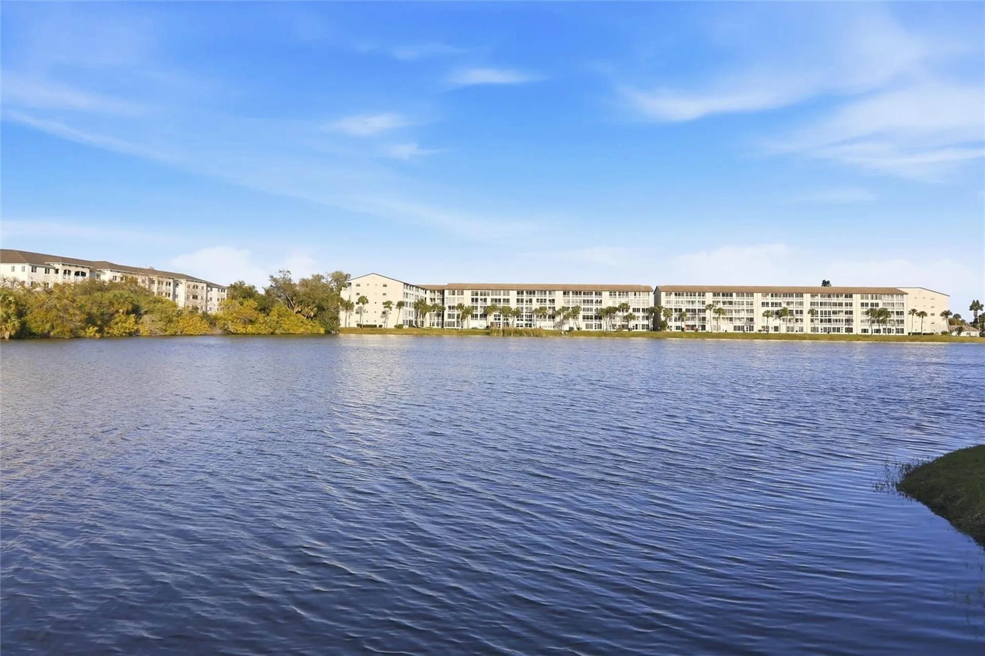 3531 Lake Bayshore Drive Bradenton FL 34205