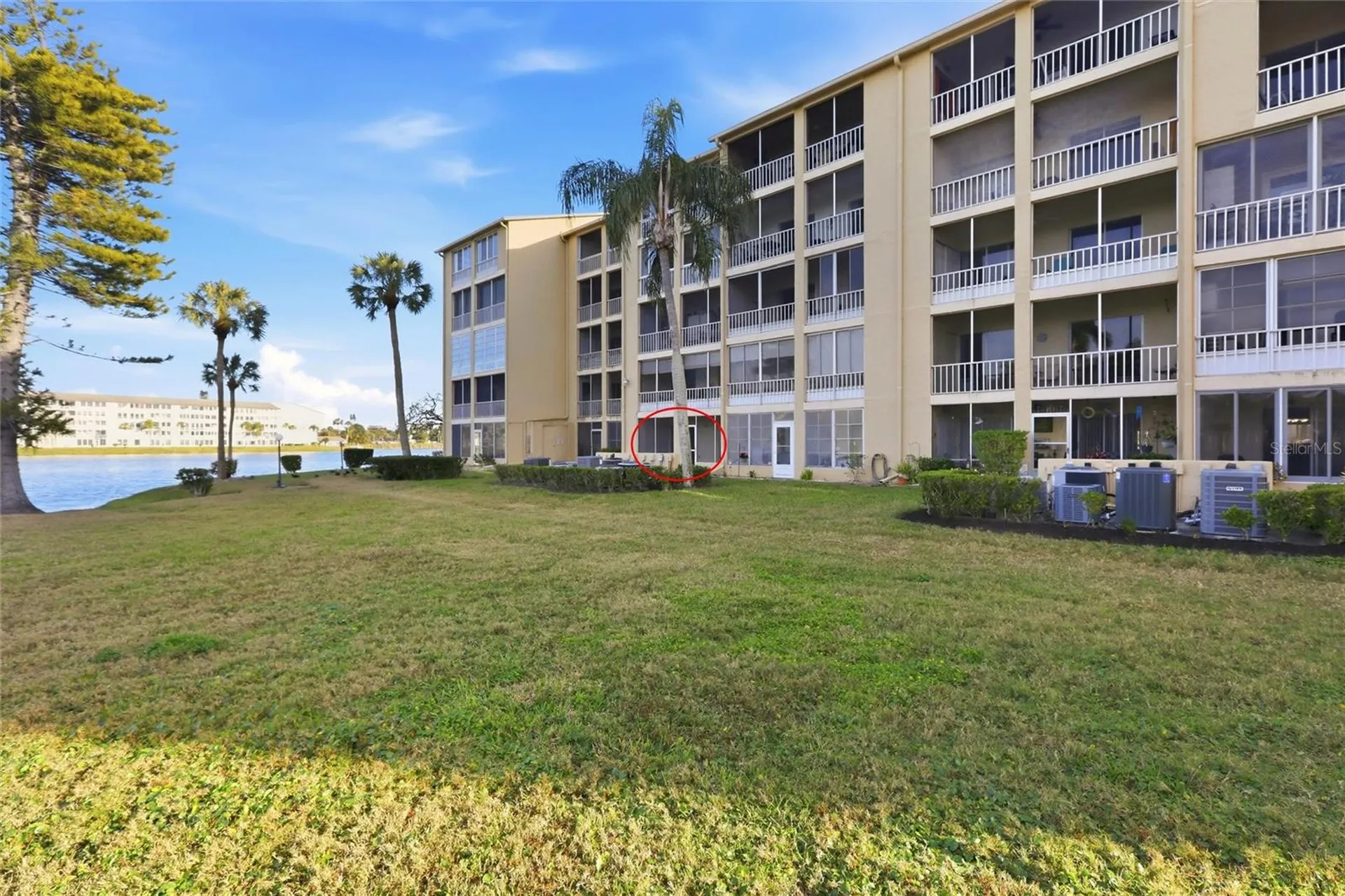 3531 Lake Bayshore Drive Bradenton FL 34205