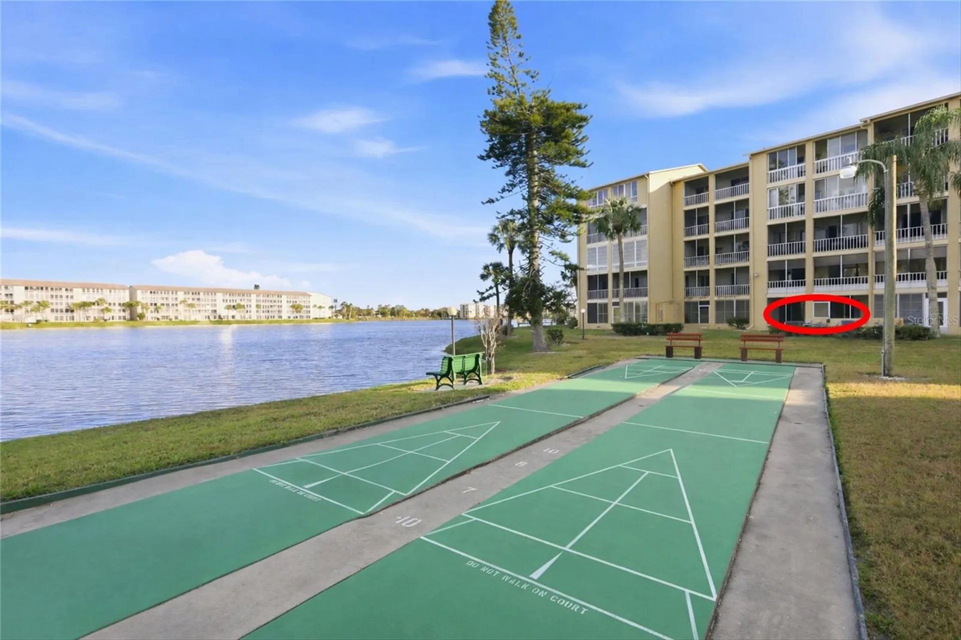 3531 Lake Bayshore Drive Bradenton FL 34205