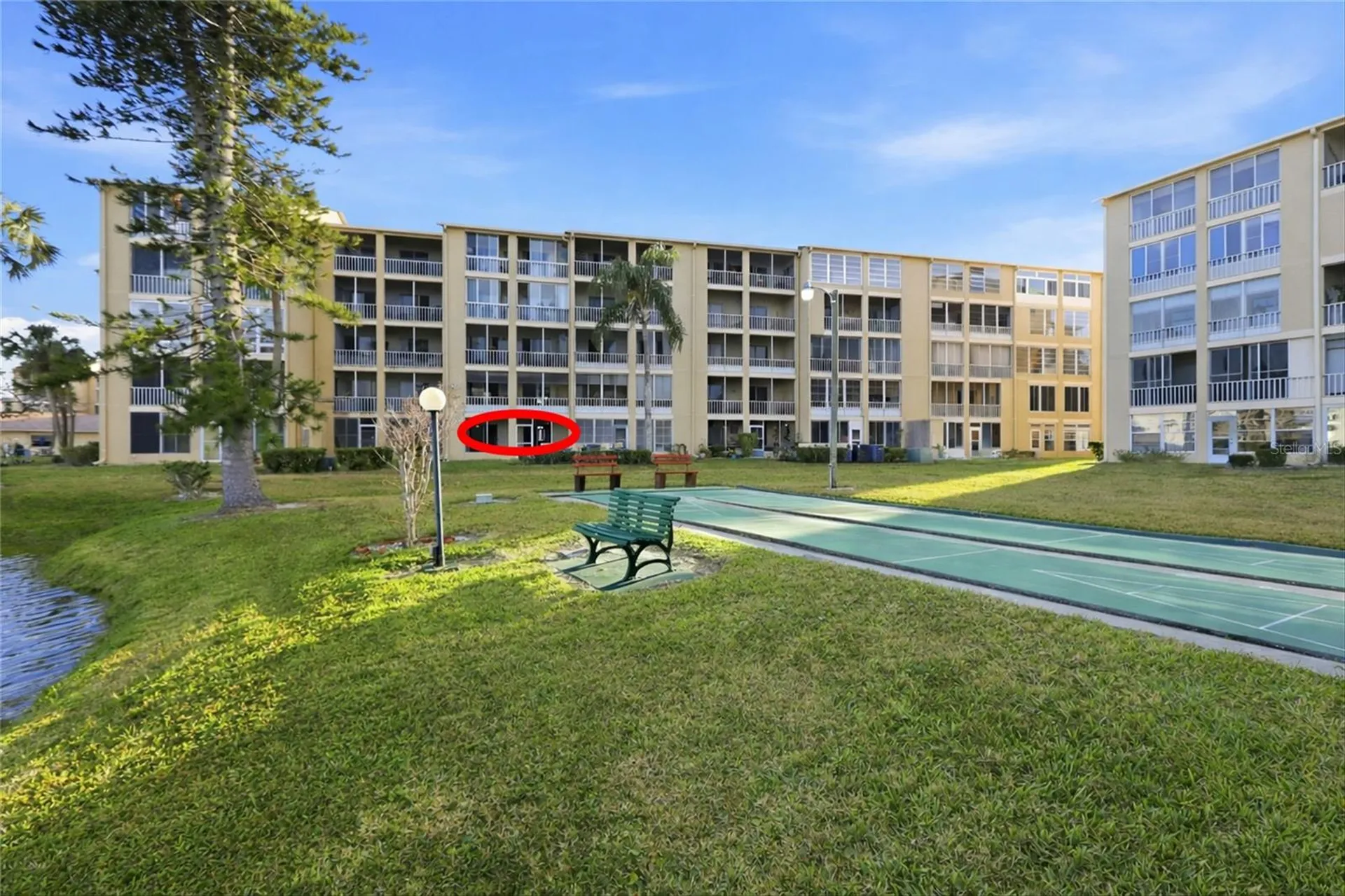 3531 Lake Bayshore Drive Bradenton FL 34205