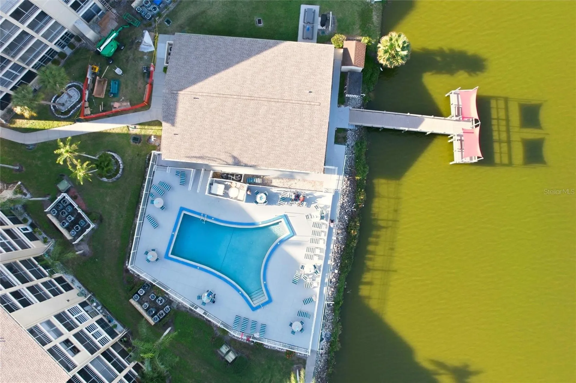 3531 Lake Bayshore Drive Bradenton FL 34205