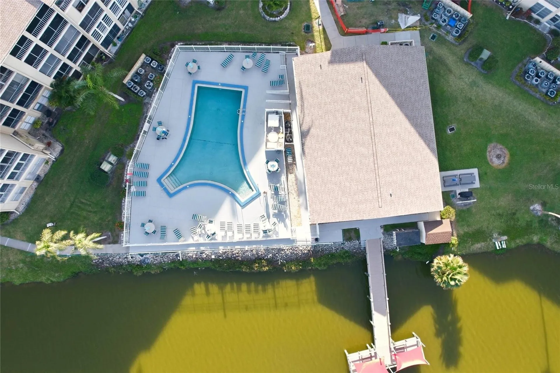 3531 Lake Bayshore Drive Bradenton FL 34205