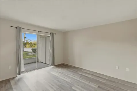 3531 Lake Bayshore Drive Bradenton FL 34205