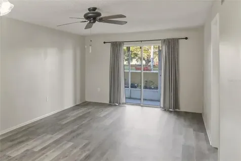 3531 Lake Bayshore Drive Bradenton FL 34205
