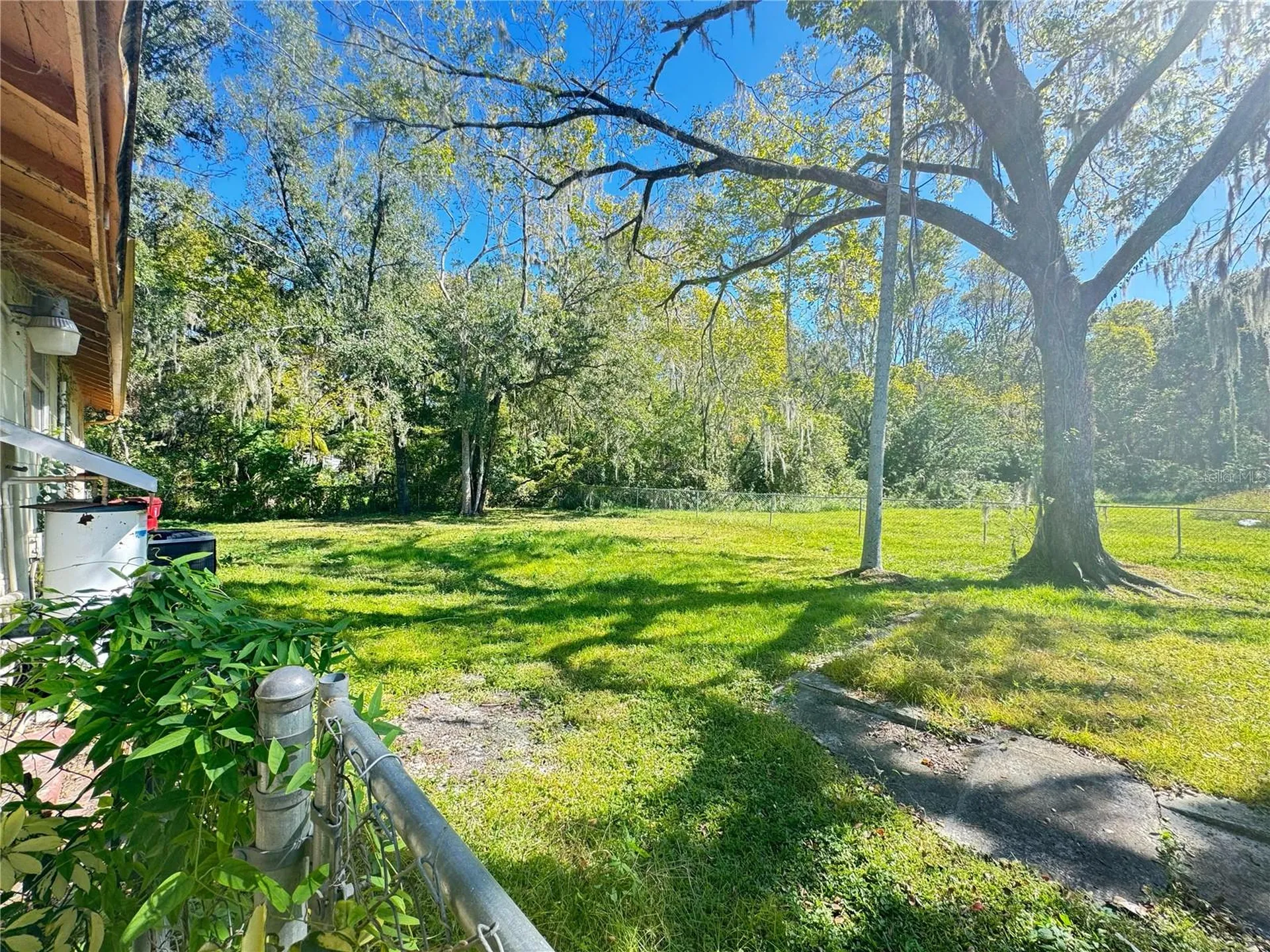 809 E Alsobrook Street Plant City FL 33563