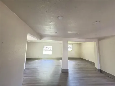 809 E Alsobrook Street Plant City FL 33563