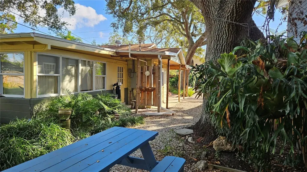 5819 27th Avenue S Gulfport FL 33707