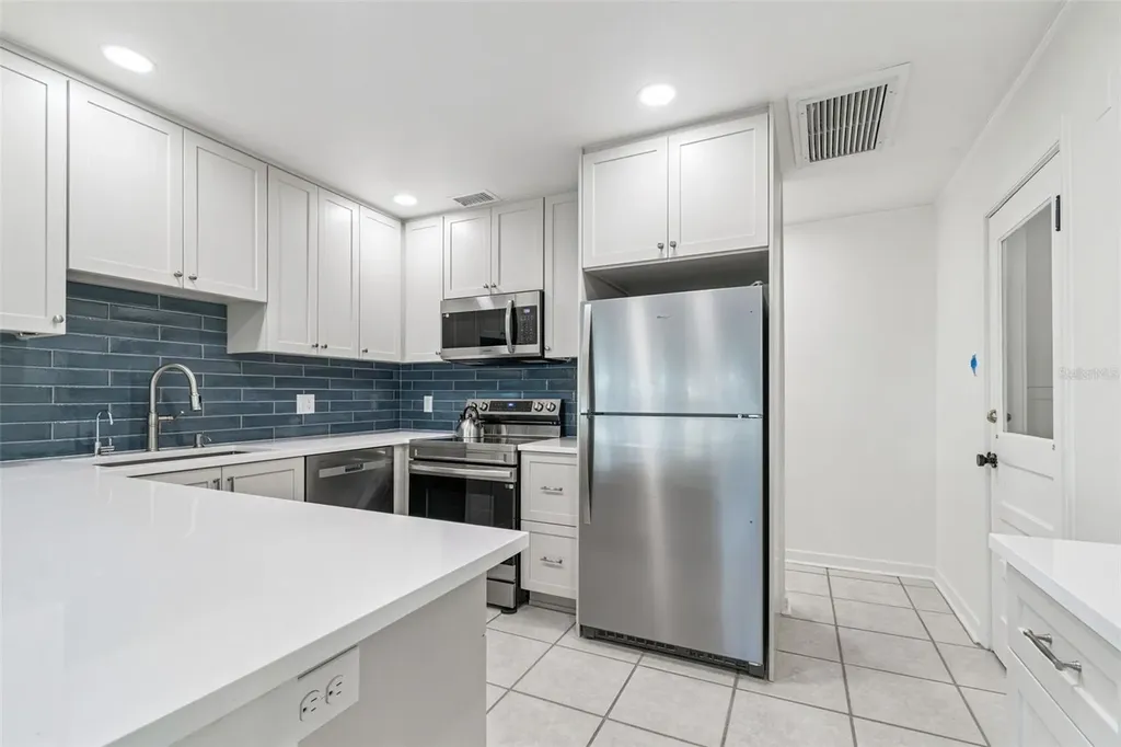 5819 27th Avenue S Gulfport FL 33707