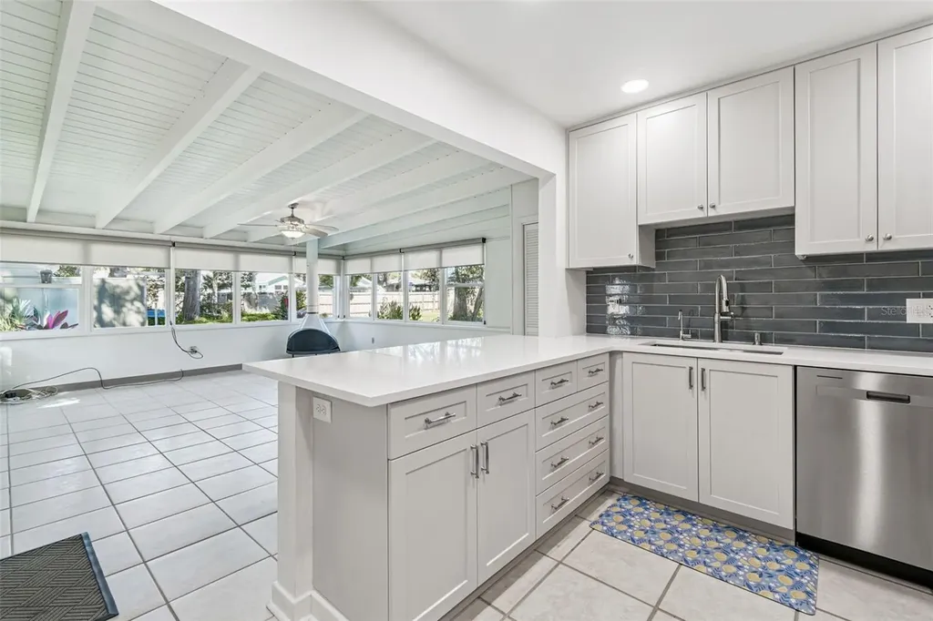 5819 27th Avenue S Gulfport FL 33707