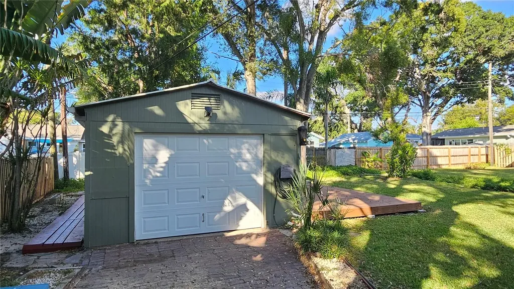 5819 27th Avenue S Gulfport FL 33707
