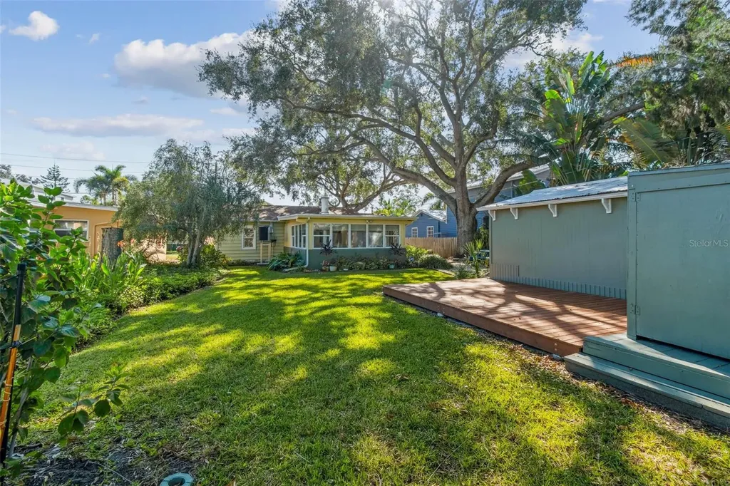 5819 27th Avenue S Gulfport FL 33707