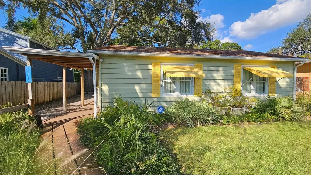 5819 27th Avenue S Gulfport FL 33707