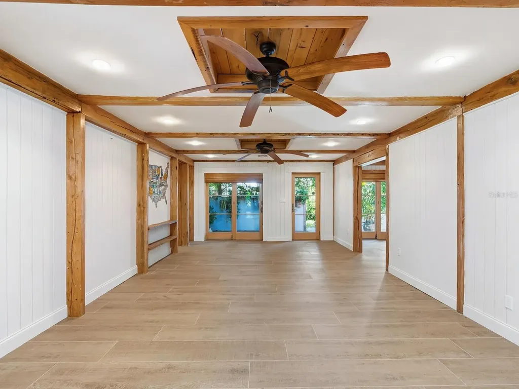 41 S Adams Drive Sarasota FL 34236