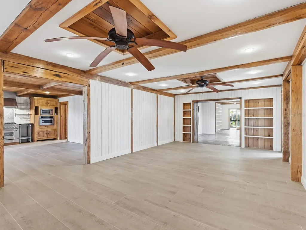 41 S Adams Drive Sarasota FL 34236