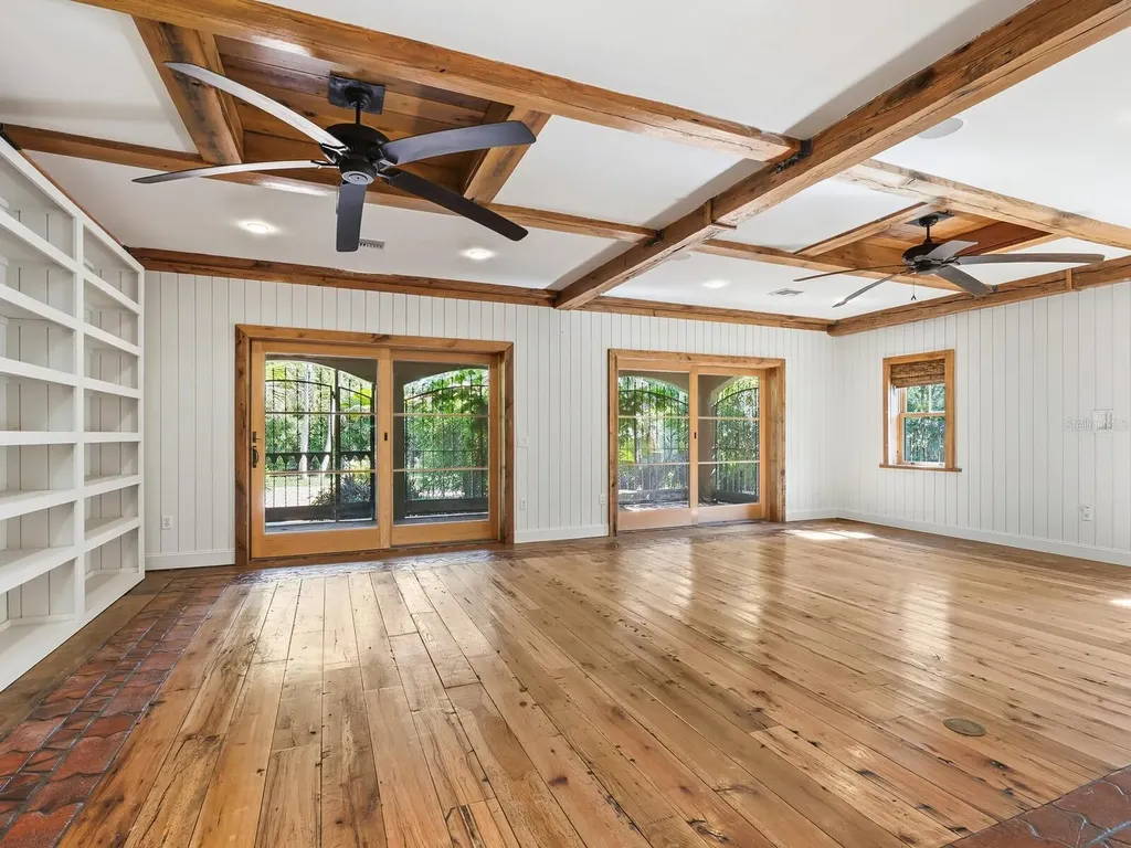 41 S Adams Drive Sarasota FL 34236