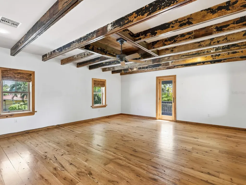 41 S Adams Drive Sarasota FL 34236