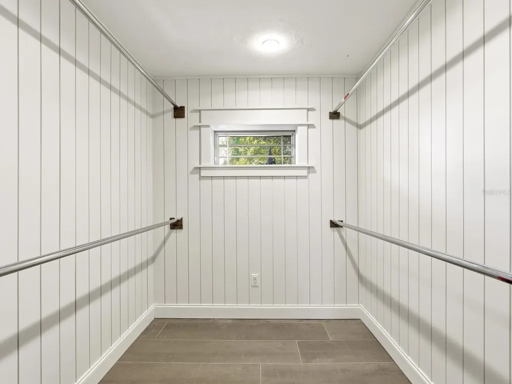 41 S Adams Drive Sarasota FL 34236