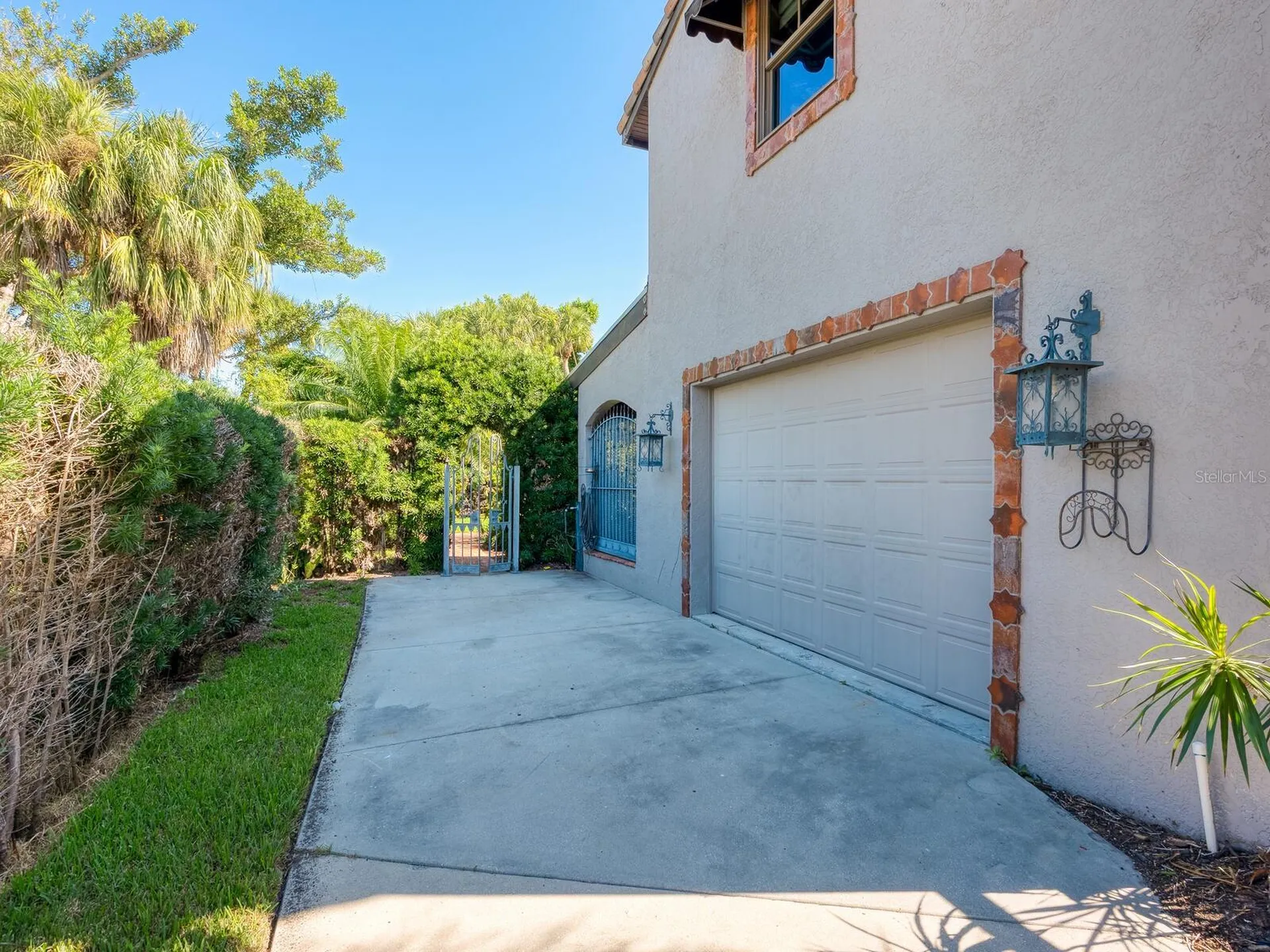 41 S Adams Drive Sarasota FL 34236