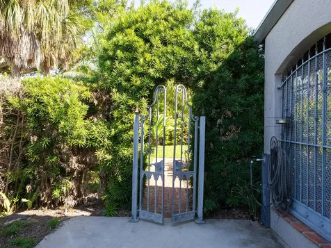 41 S Adams Drive Sarasota FL 34236