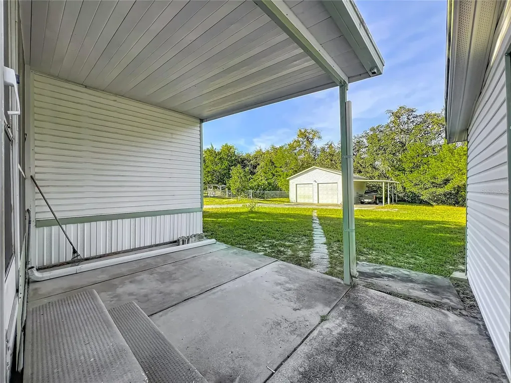 35819 S Shelley Drive Leesburg FL 34788
