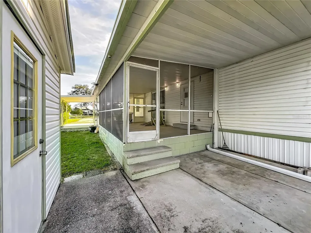 35819 S Shelley Drive Leesburg FL 34788