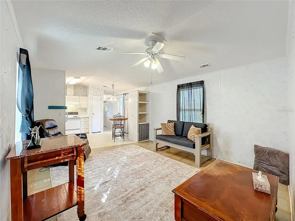 35819 S Shelley Drive Leesburg FL 34788