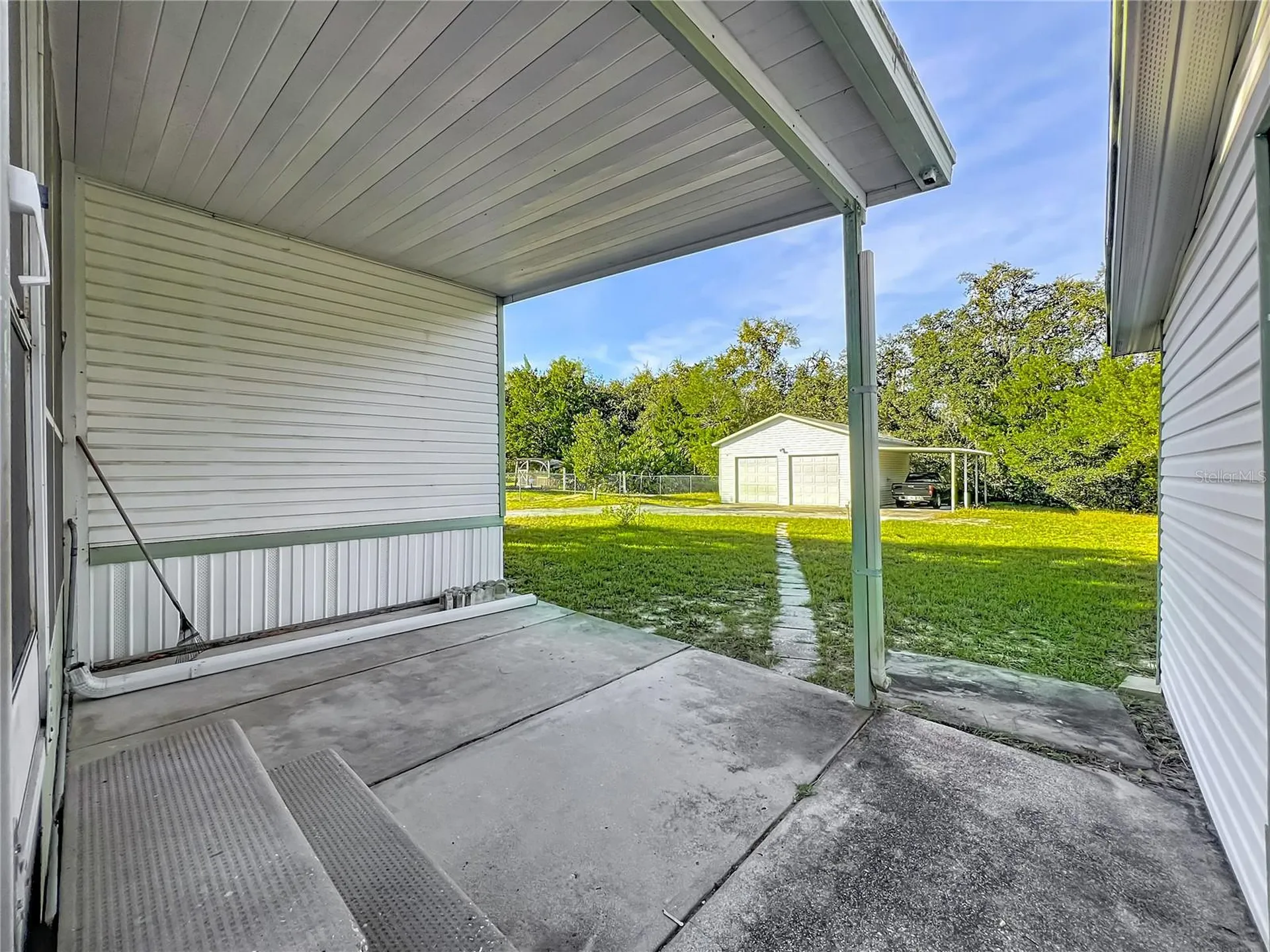 35819 S Shelley Drive Leesburg FL 34788
