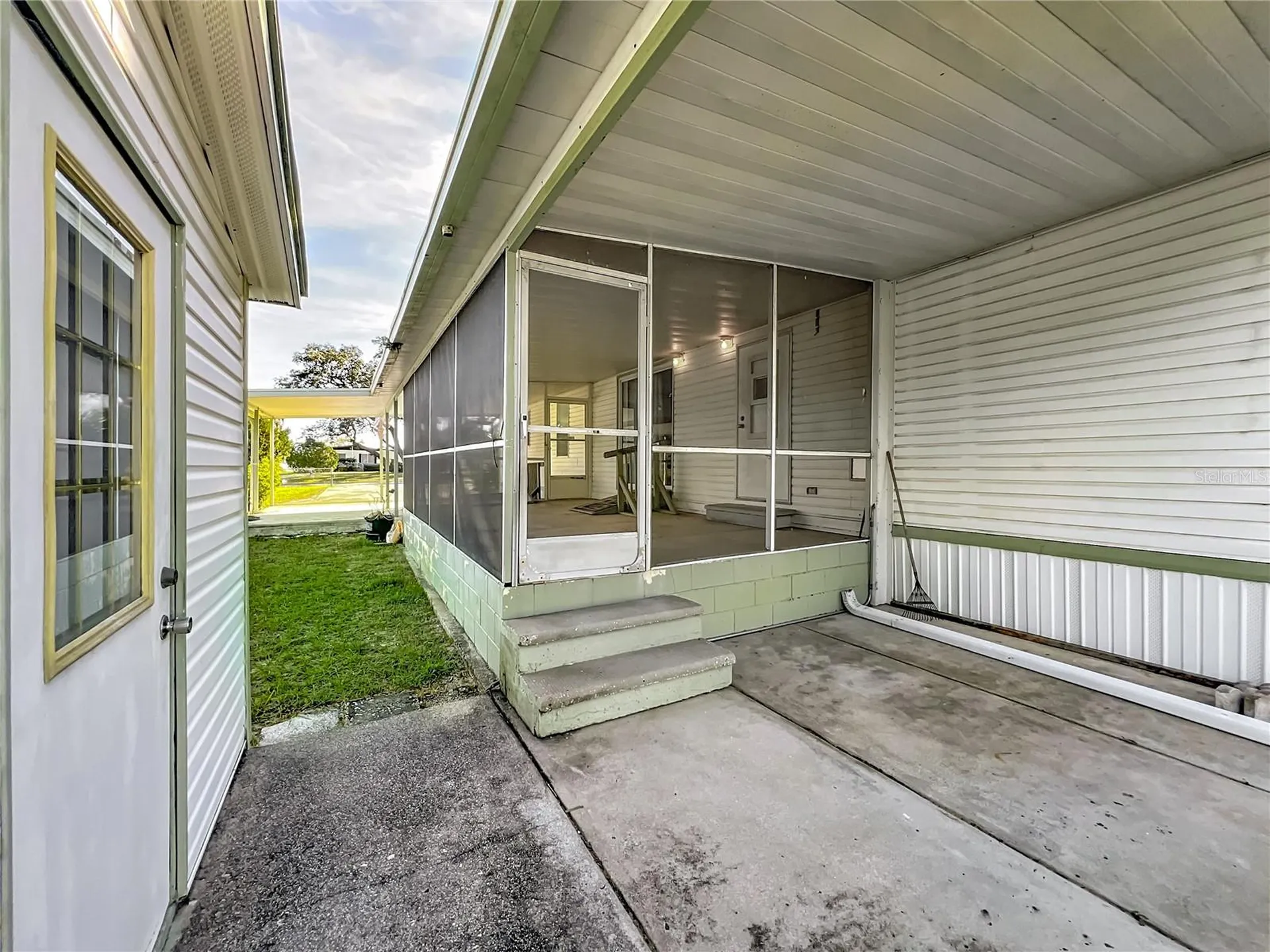 35819 S Shelley Drive Leesburg FL 34788