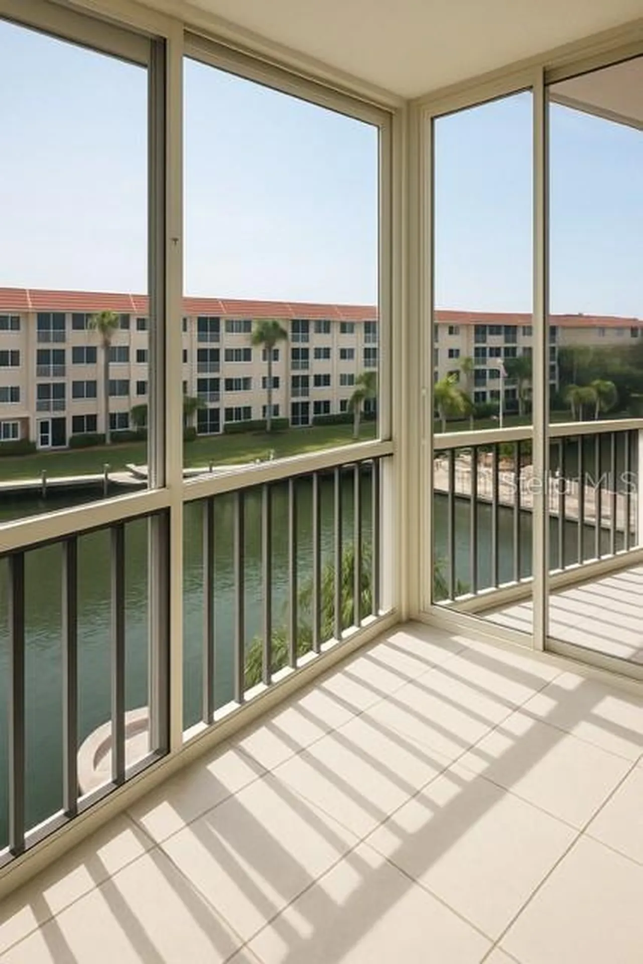 1250 N Portofino Drive Sarasota FL 34242