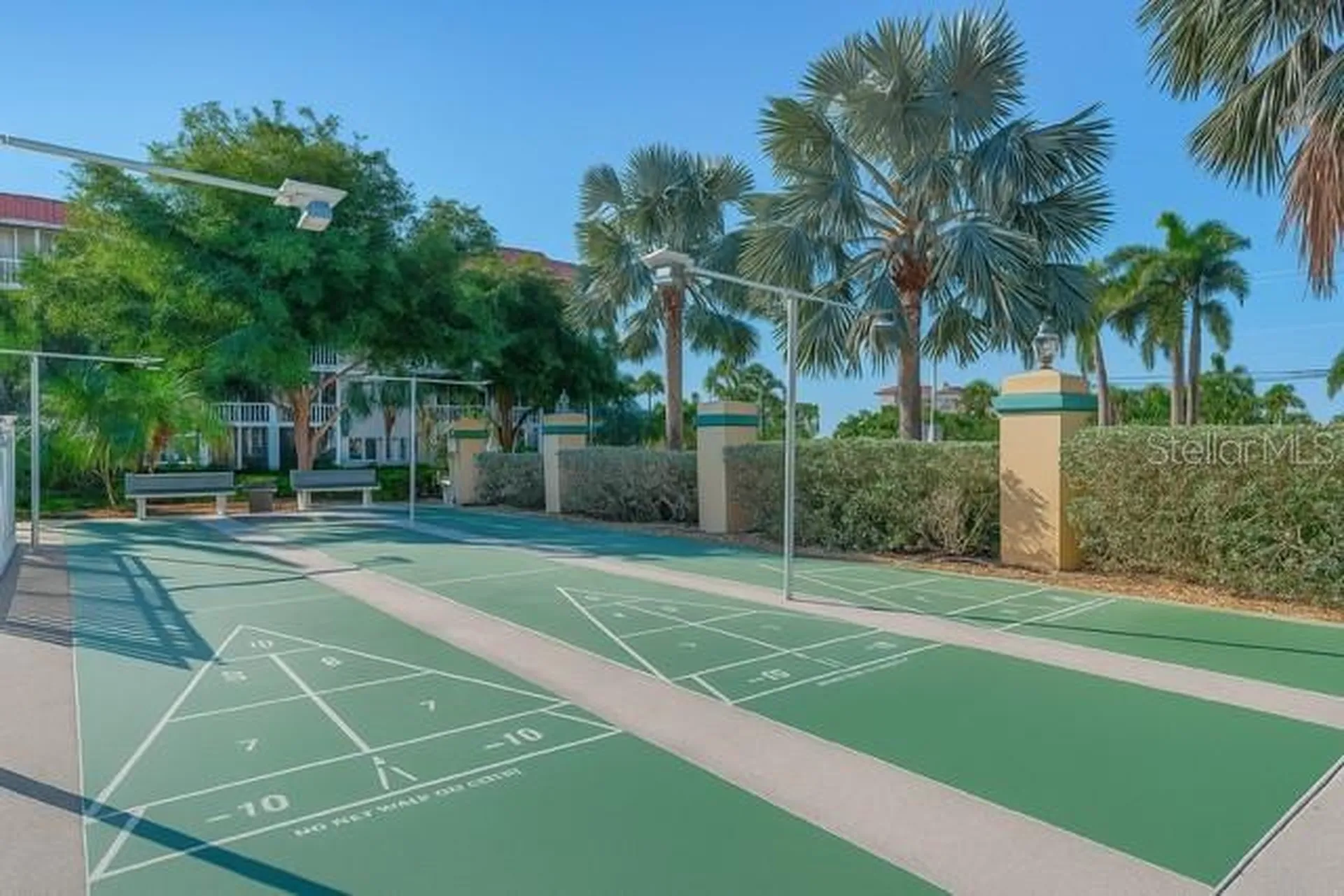 1250 N Portofino Drive Sarasota FL 34242