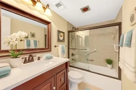 1250 N Portofino Drive Sarasota FL 34242