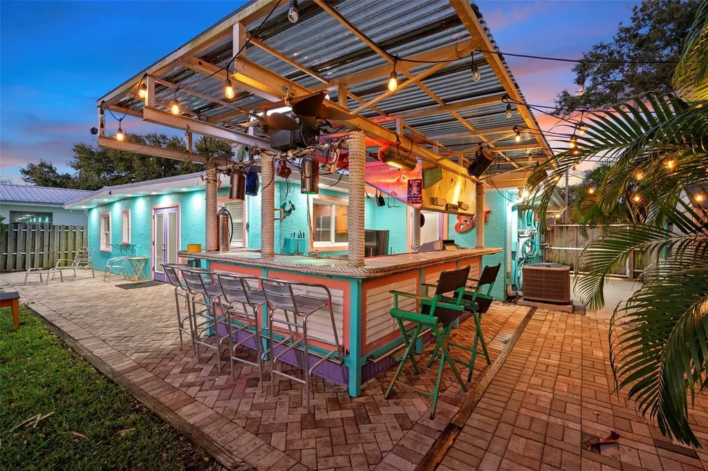 650 S Pine Street New Smyrna Beach FL 32169