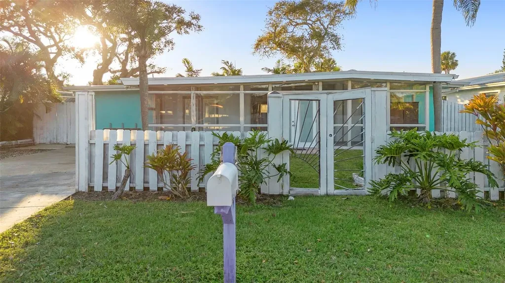 650 S Pine Street New Smyrna Beach FL 32169
