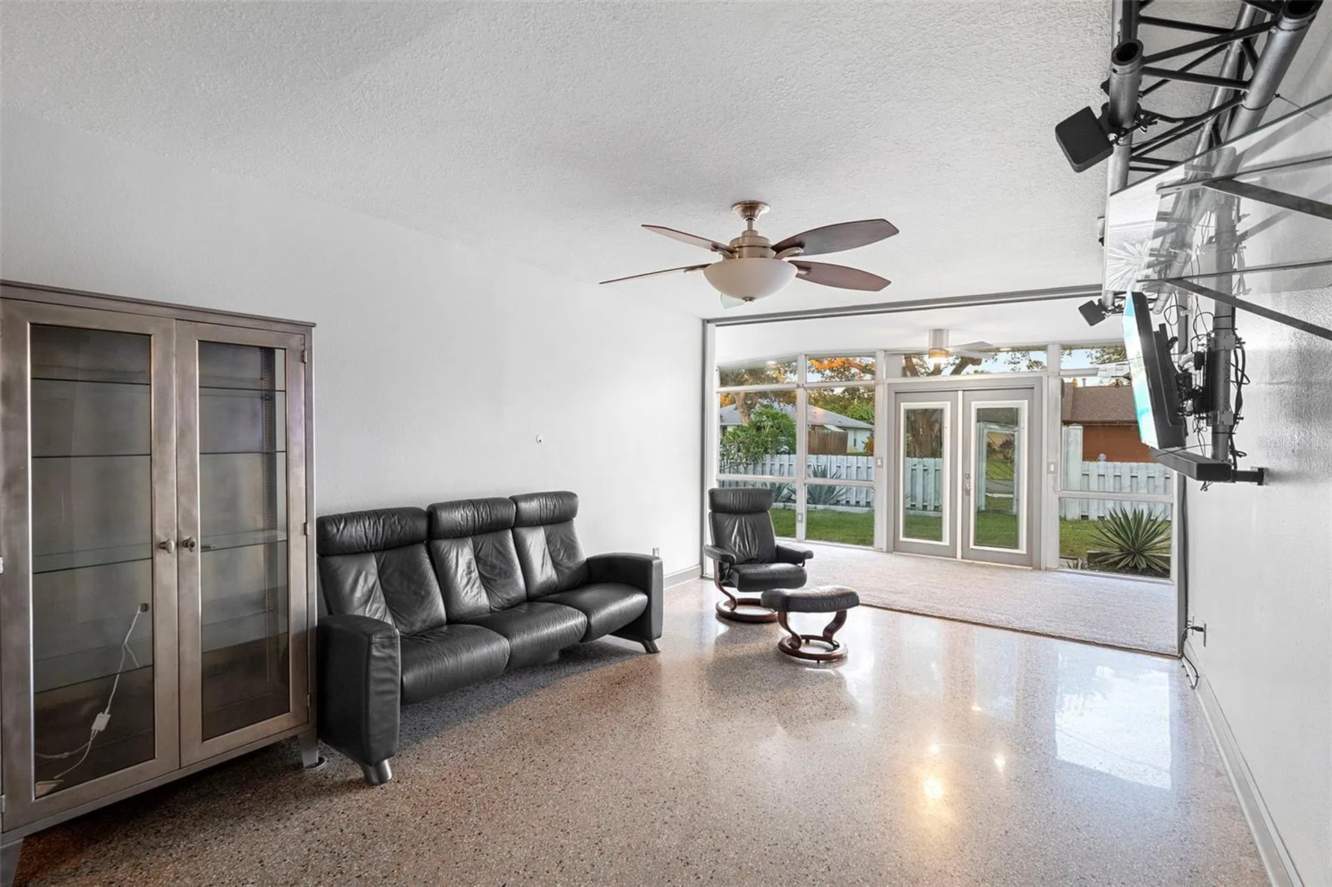 650 S Pine Street New Smyrna Beach FL 32169